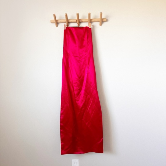 Jessica McClintock Gunne Sax Red Satin Strapless Dress - Picture 1 of 10